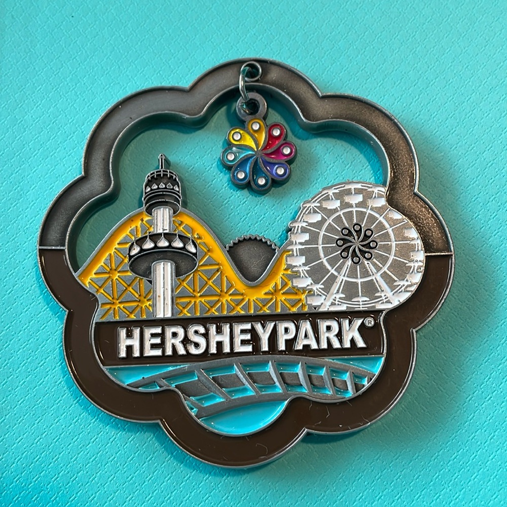 Hershey Park metal magnet